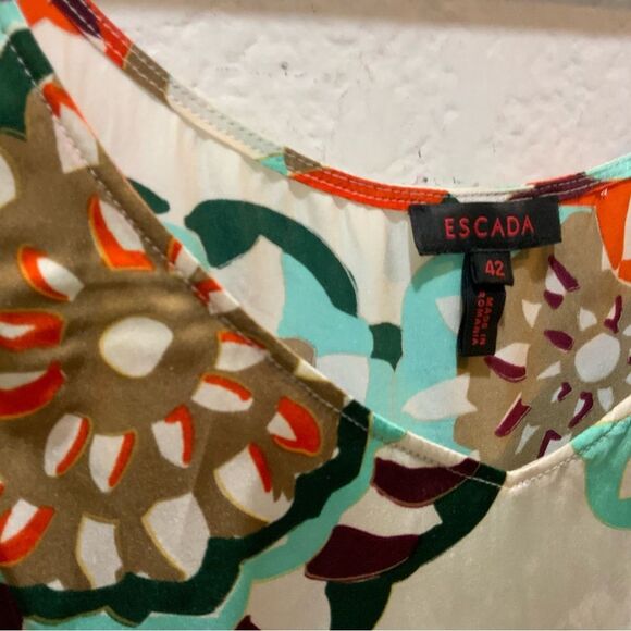 Escada Women's Size 42 100% Silk Multicolor Graphic Cute Floral Sleeveless Top - Picture 5 of 7